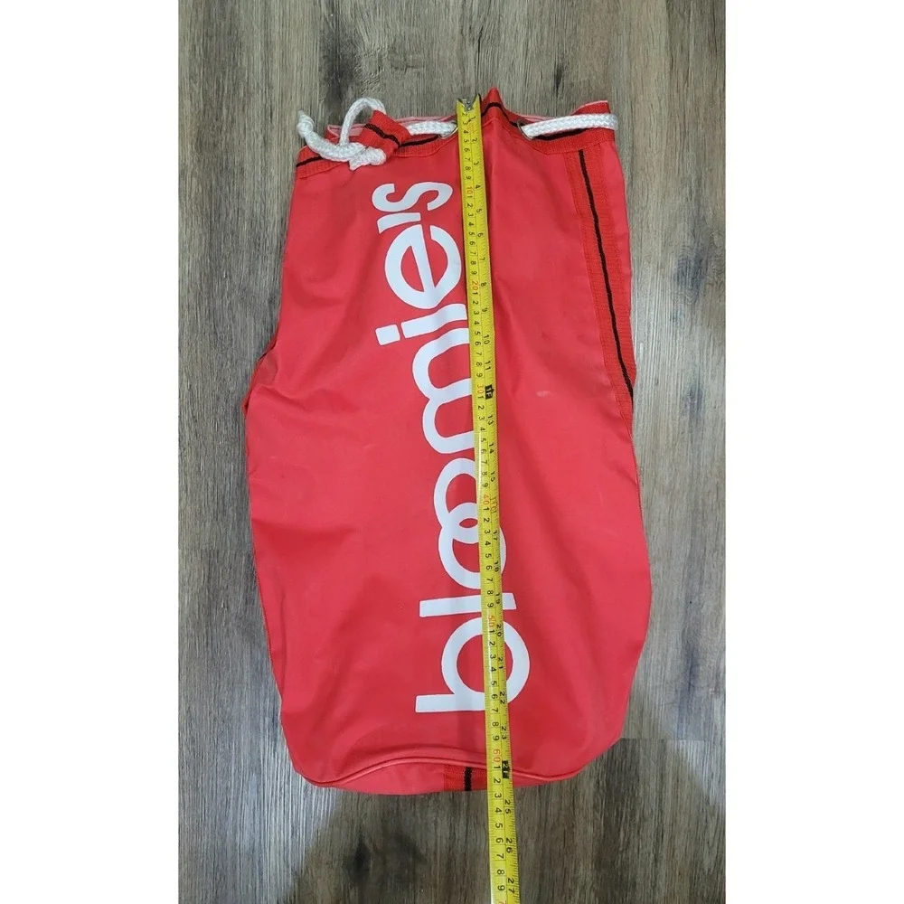 Vintage BLOOMIE'S Bloomingdales Red Duffle Carry Drawstring‎ Laundry Bag